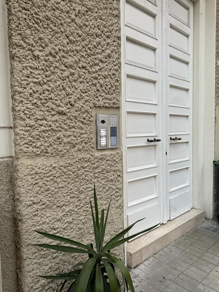 Happy Holiday Apartment Cagliari Exterior photo
